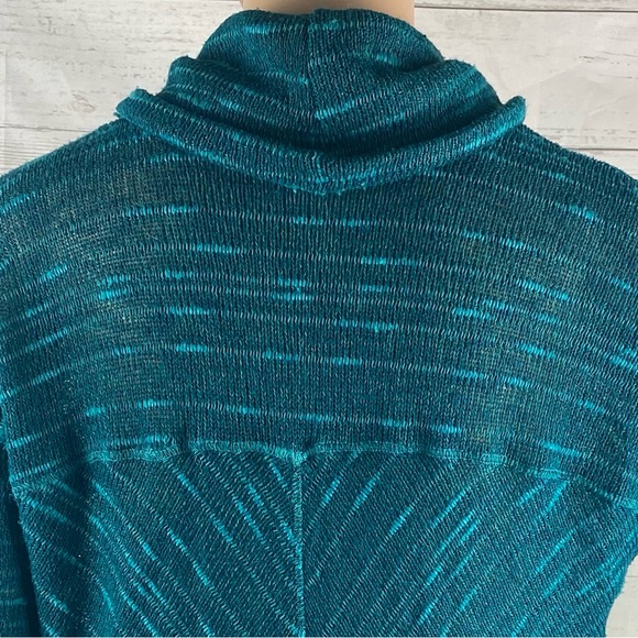 Splendid Sweater - Picture 10 of 12